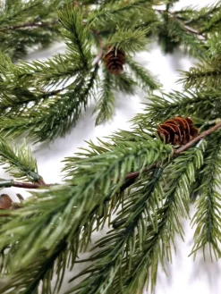 Kremmerhuset Girlander Gran 150cm| Kunstige Blomster|Juletrær Og Julegrønt