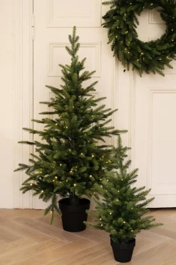 Kremmerhuset Juletre med ledlys 120 cm| Juletrær Og Julegrønt