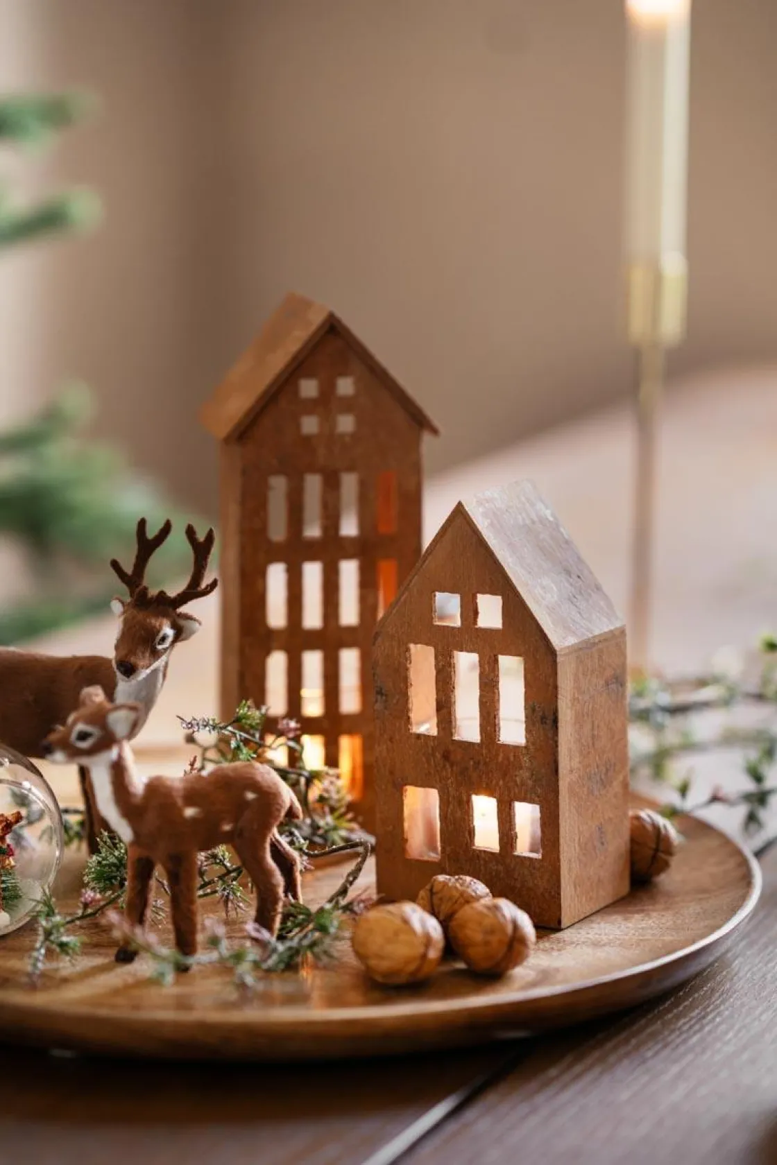 Kremmerhuset Kanelhus Telys H:23cm| Lykter|Julelys Og Lysestaker