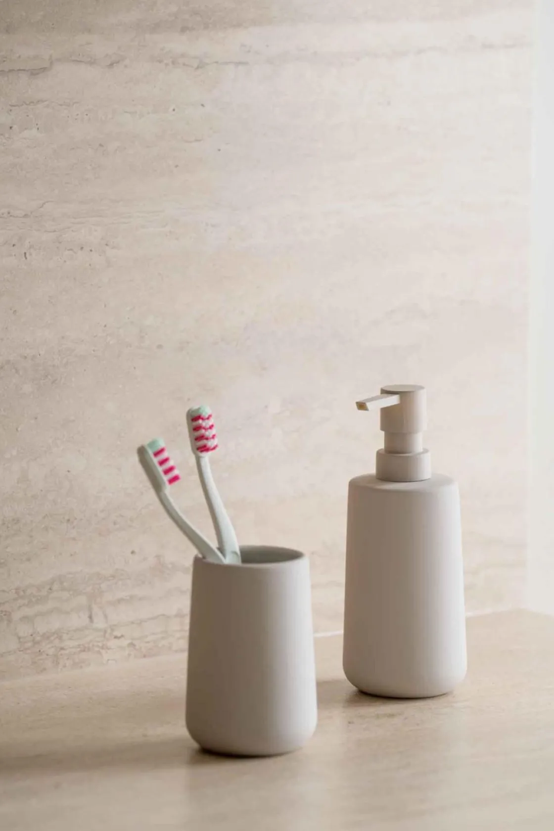 Kremmerhuset Pure Baderomssett beige| Baderomsartikler